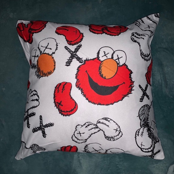 Couch/Bed Pillow - Picture 2 of 9